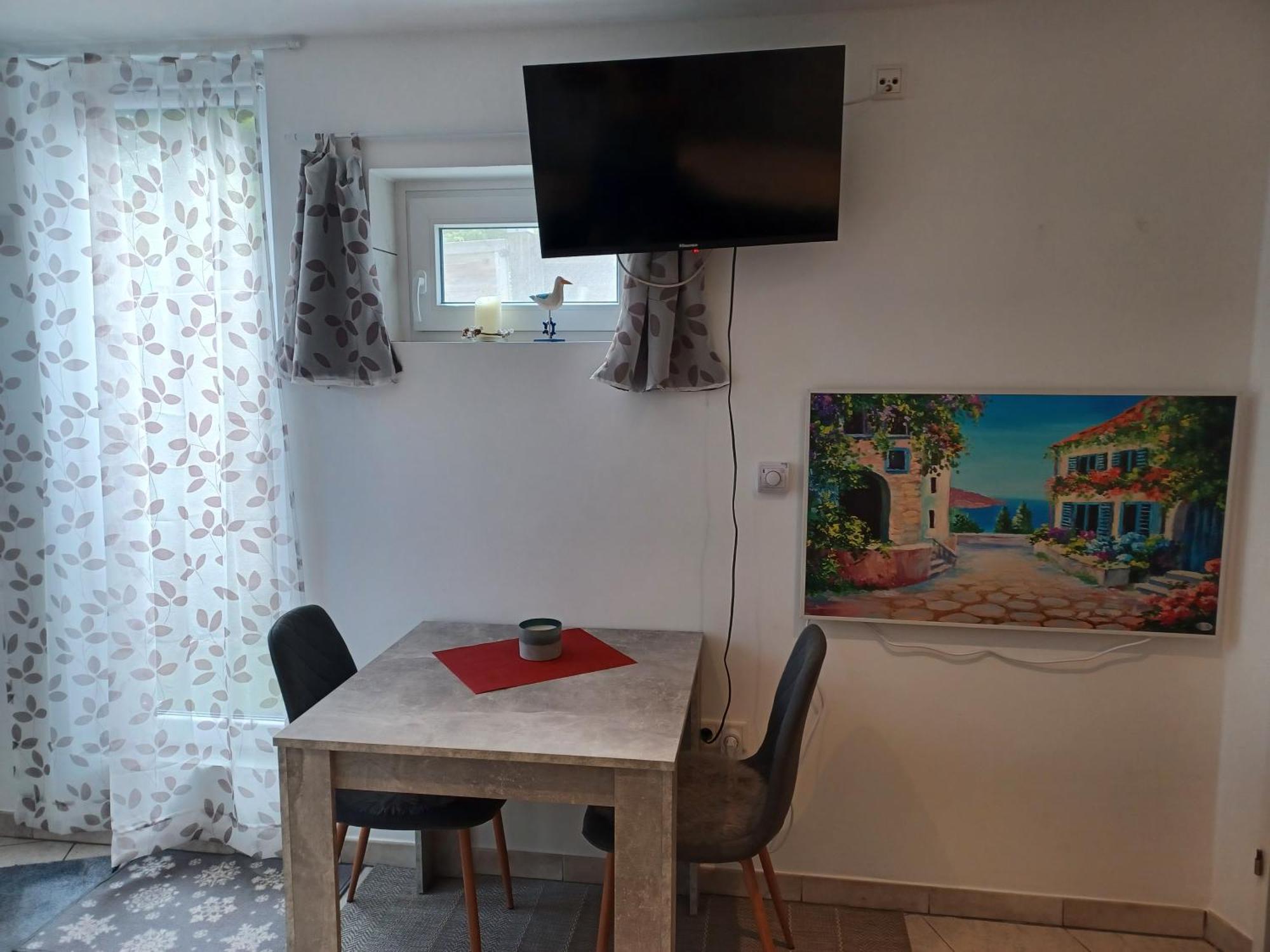 Zwergenstube Appartement Wulfrath Buitenkant foto